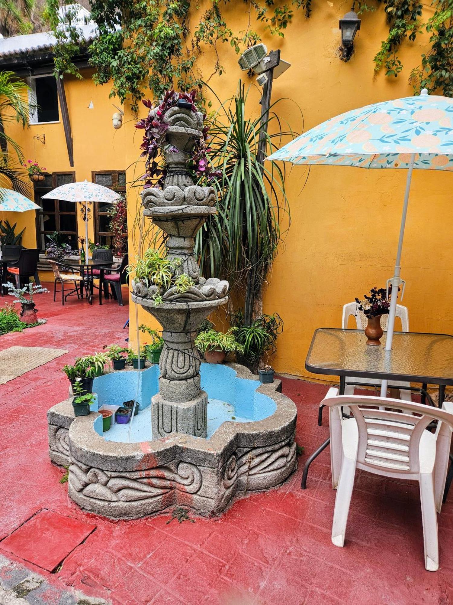 Hotel Casa Del Cerro Antigua Exterior photo